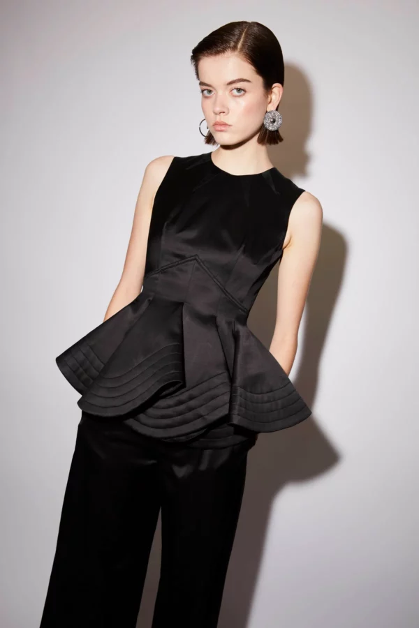 PETRA TOP BACK SATIN